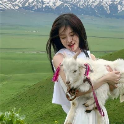 查理布朗，跟着小猎犬一起来热舞吧！